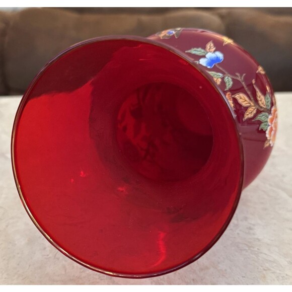 NORLEANS RUBY RED VASE WITH FLOWERS & BUTTERFLIES 11 1/2” TALL / MADE IN ITALY - Picture 4 of 6